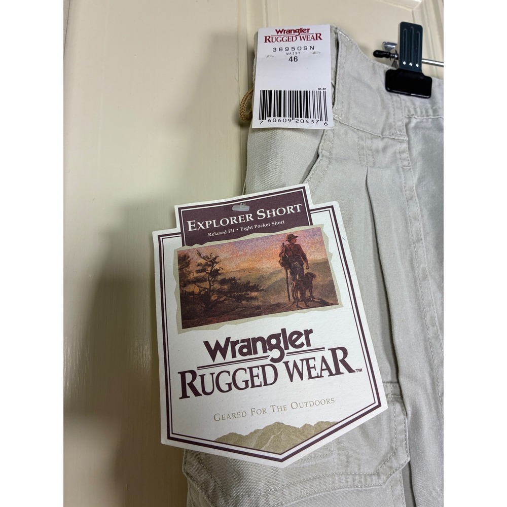 Wrangler Shorts Men 46 inseam 7 Explorer Shirt Rugged Wear NWT utility summer - Picture 3 of 5